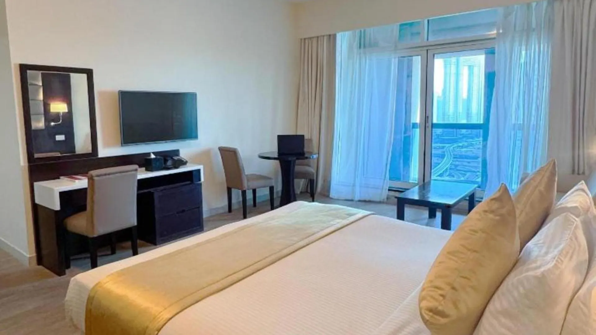 Apartment Emirates Grand Luxury Aparthotel United Arab Emirates