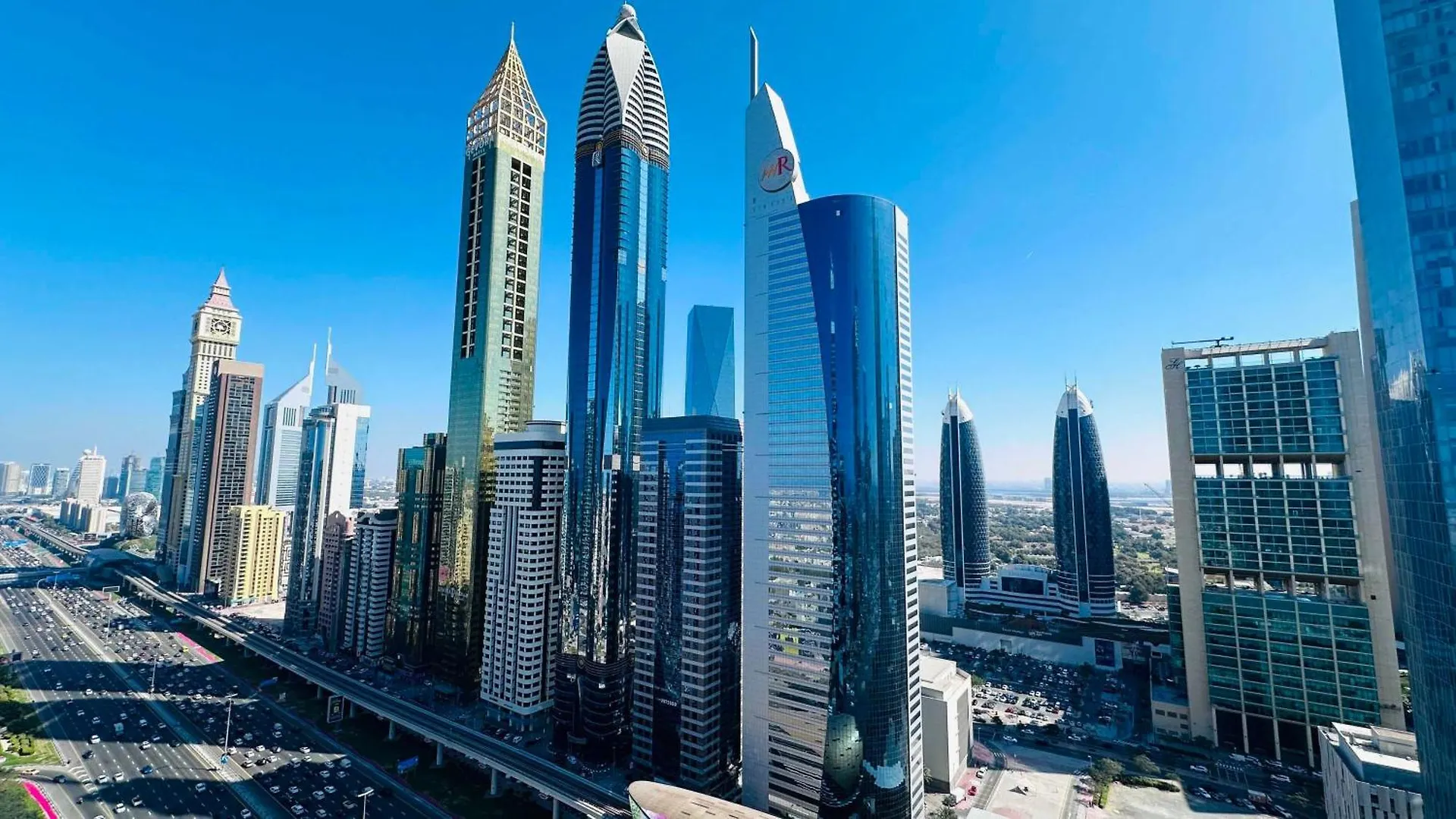 Emirates Grand Luxury Aparthotel Apartment