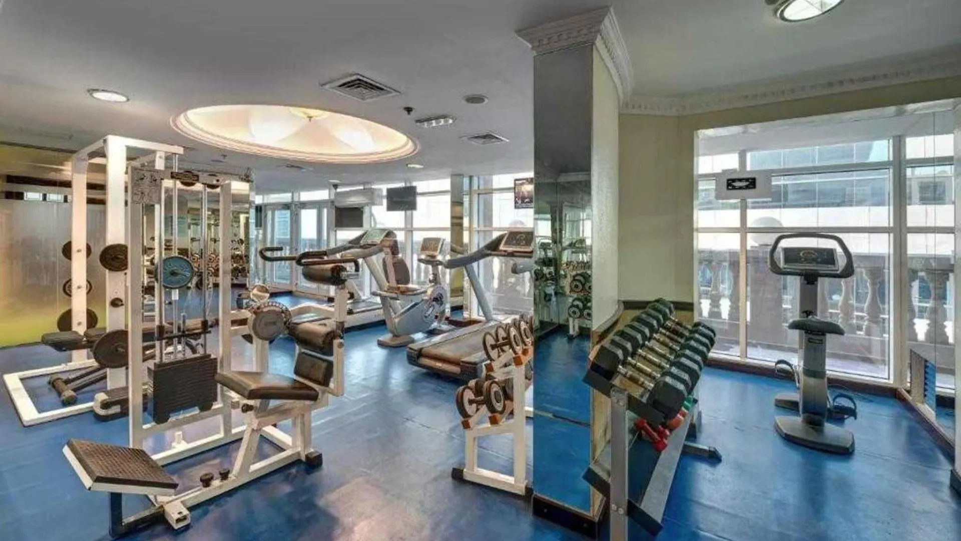 Emirates Grand Luxury Aparthotel