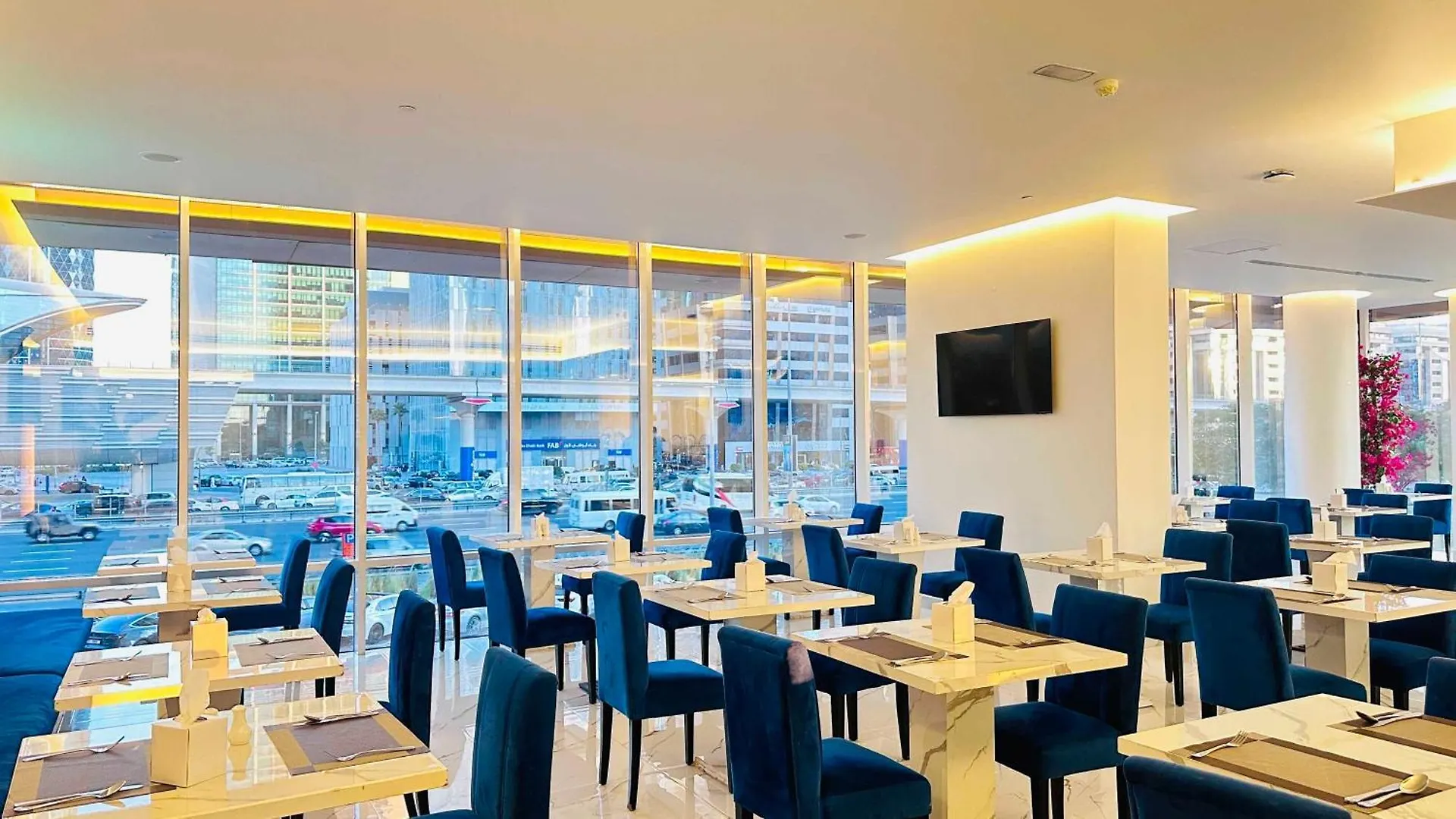 Emirates Grand Luxury Aparthotel 0*, Dubai United Arab Emirates